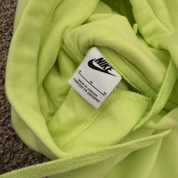 Men’s Nike Hoodies - Picture 3 of 5